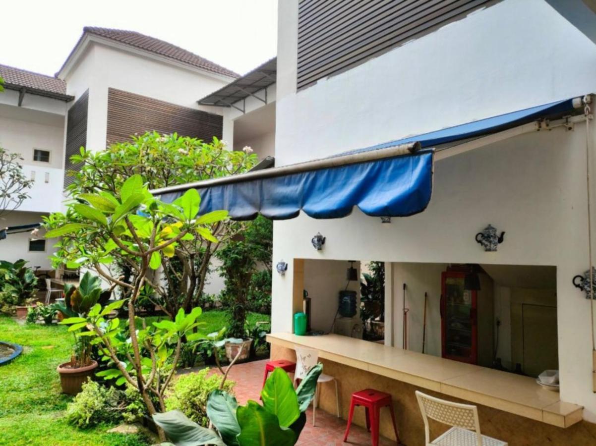 Roemah Moesi Hotel Medan Exterior foto