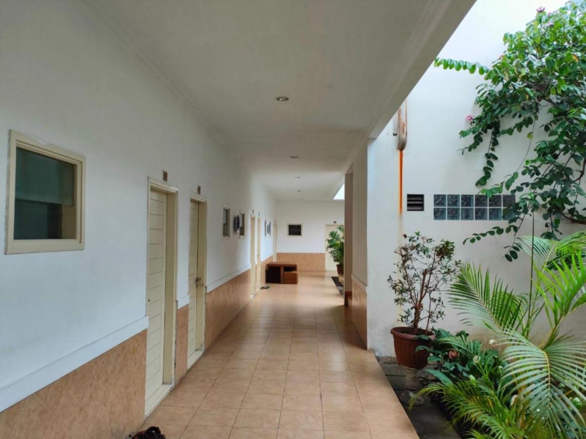 Roemah Moesi Hotel Medan Exterior foto