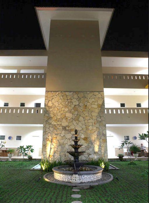 Roemah Moesi Hotel Medan Exterior foto