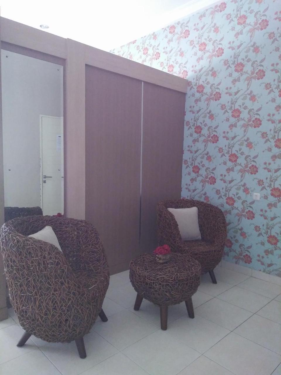 Roemah Moesi Hotel Medan Exterior foto
